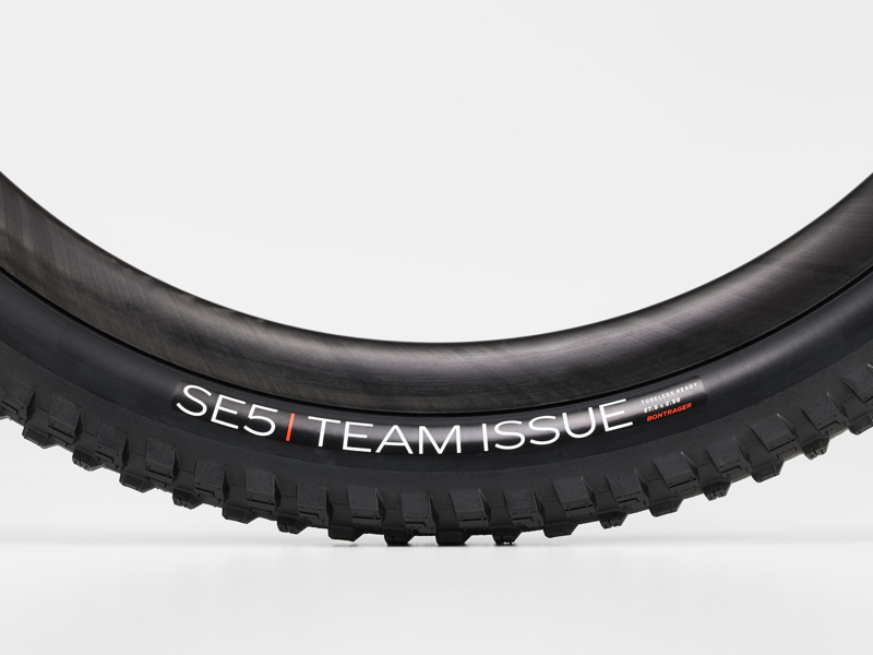 Bontrager SE5 Team Issue TLR MTB Tyre 27.5 x 2.5 Black-2